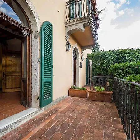 Paradiso In Chianti Szálloda 3*